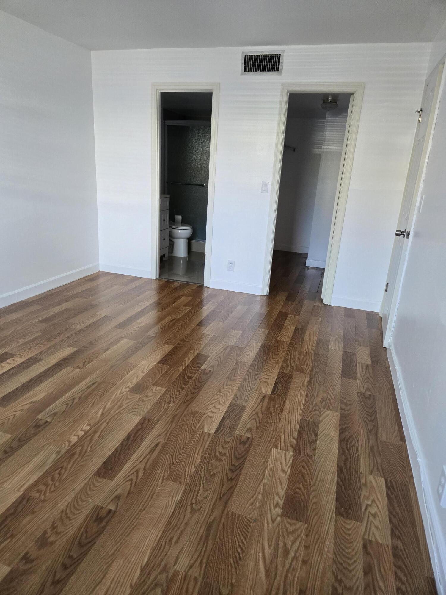PARADISE VILLAS CONDO - Residential