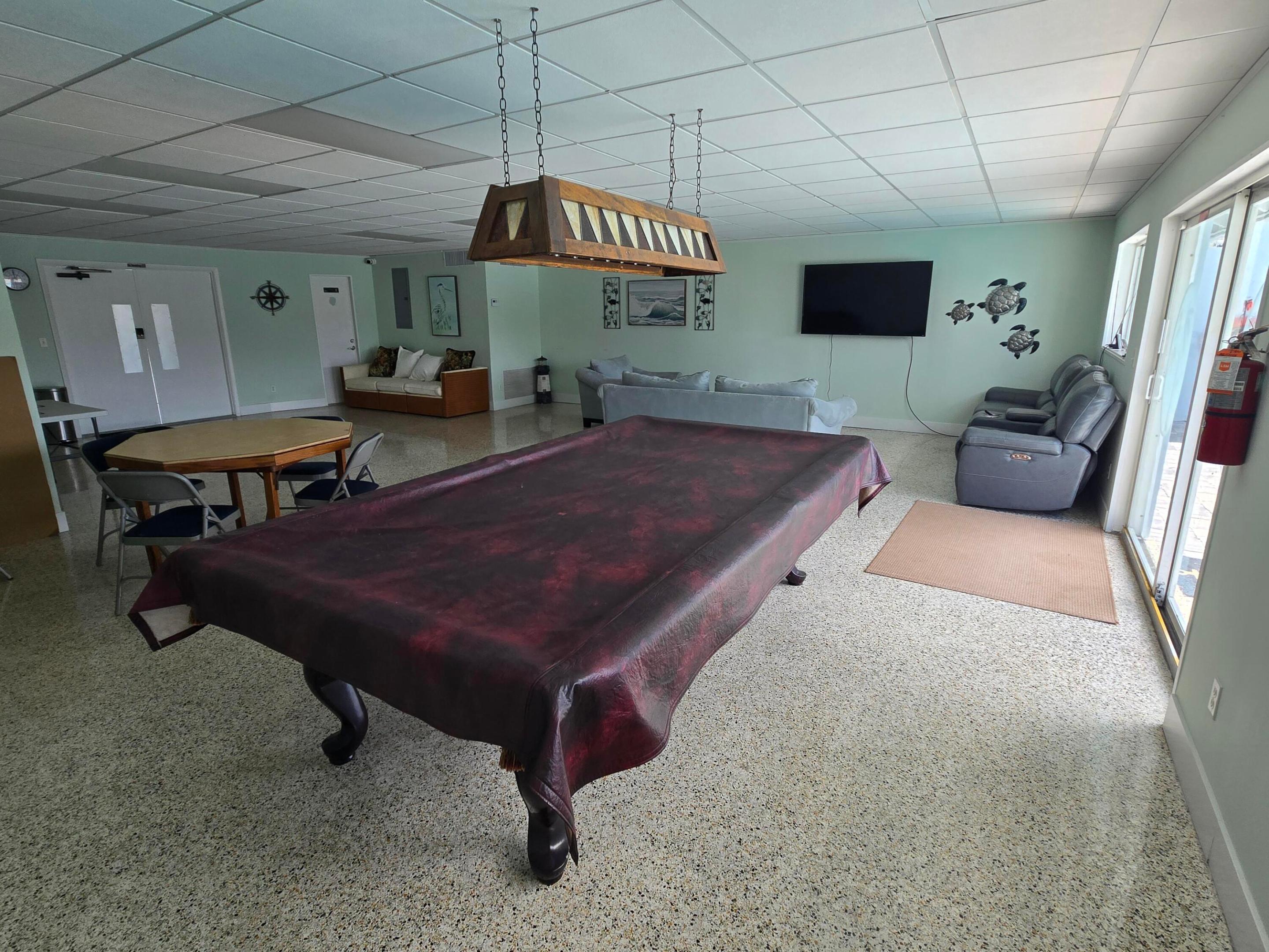 PARADISE VILLAS CONDO - Residential