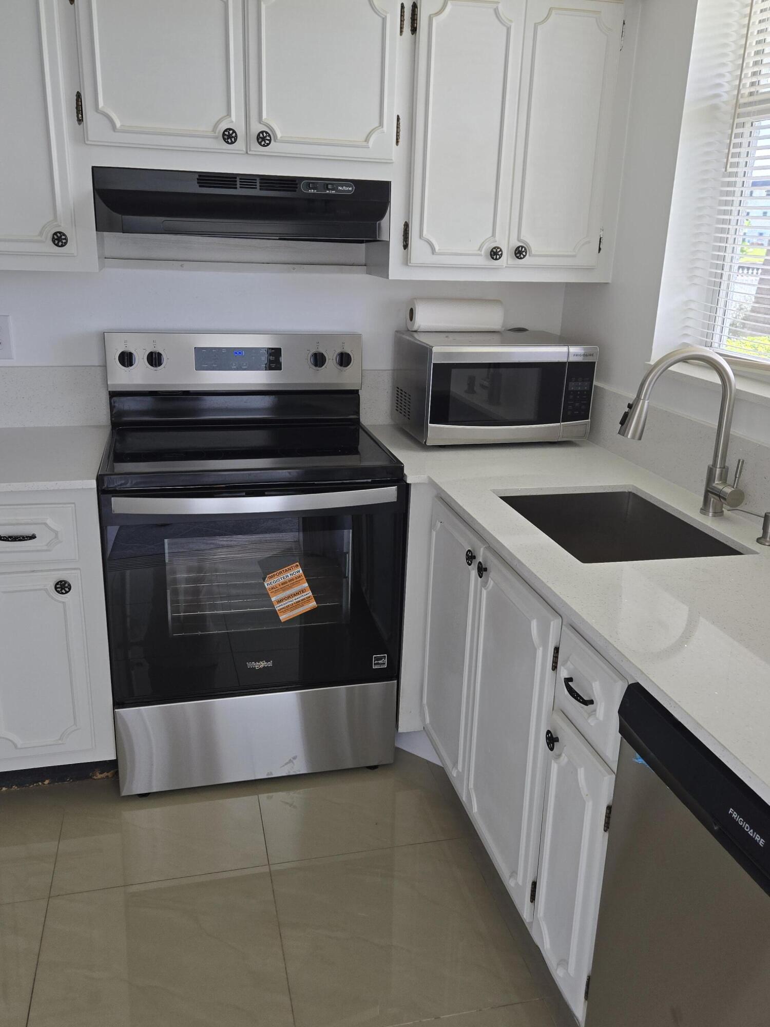 PARADISE VILLAS CONDO - Residential