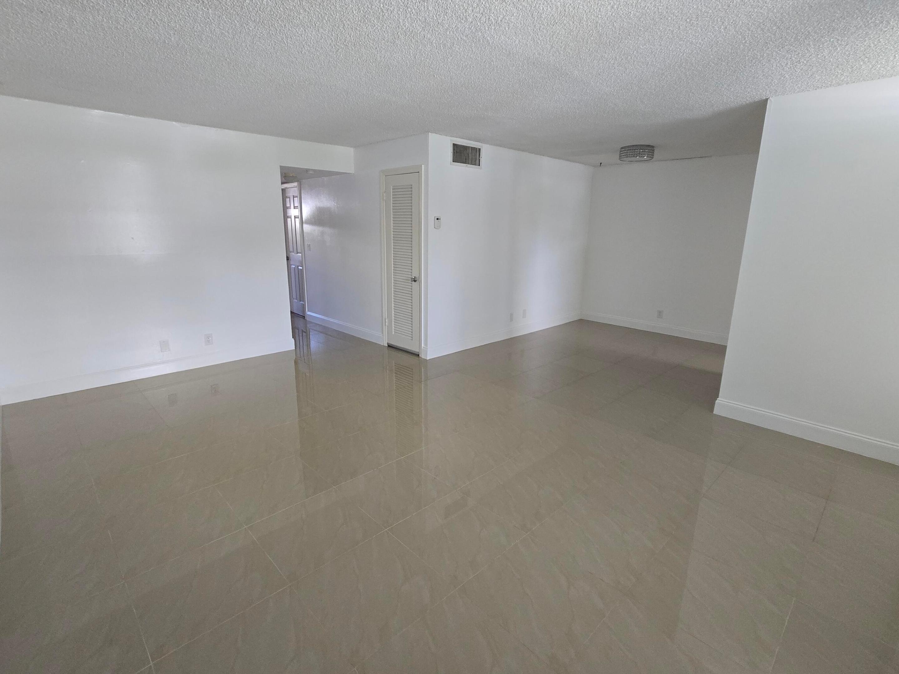 PARADISE VILLAS CONDO - Residential