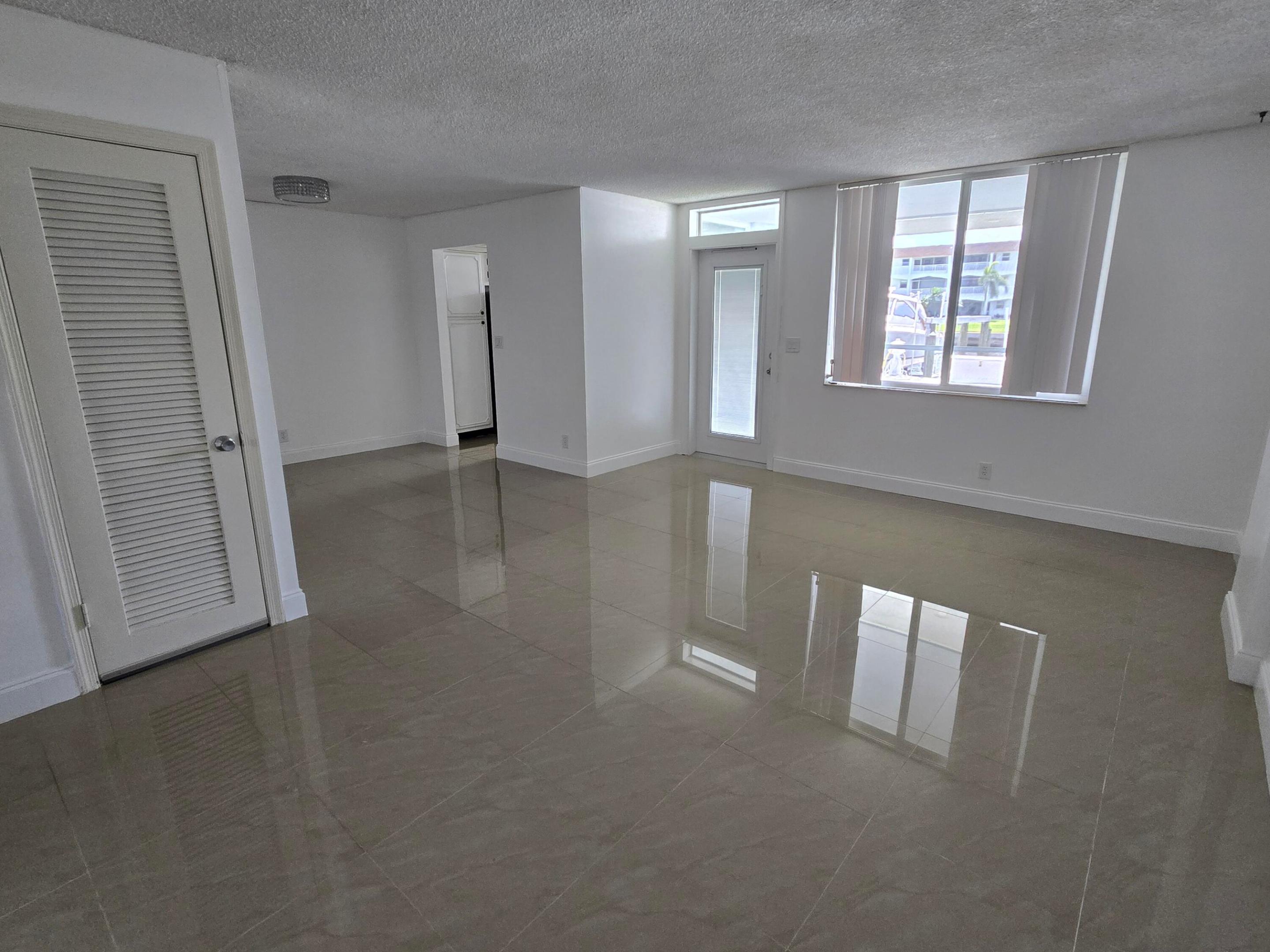 PARADISE VILLAS CONDO - Residential