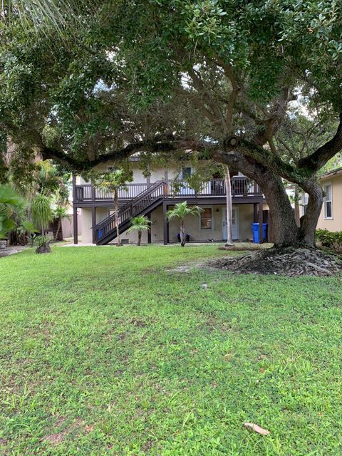 121 S Oak Street Lantana FL 33462