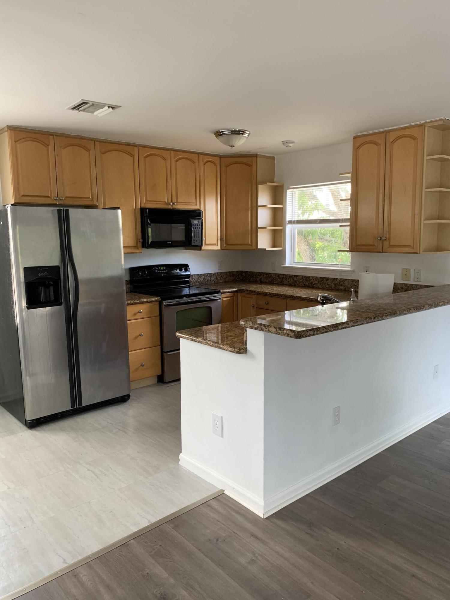 LANTANA POINT - Residential Lease