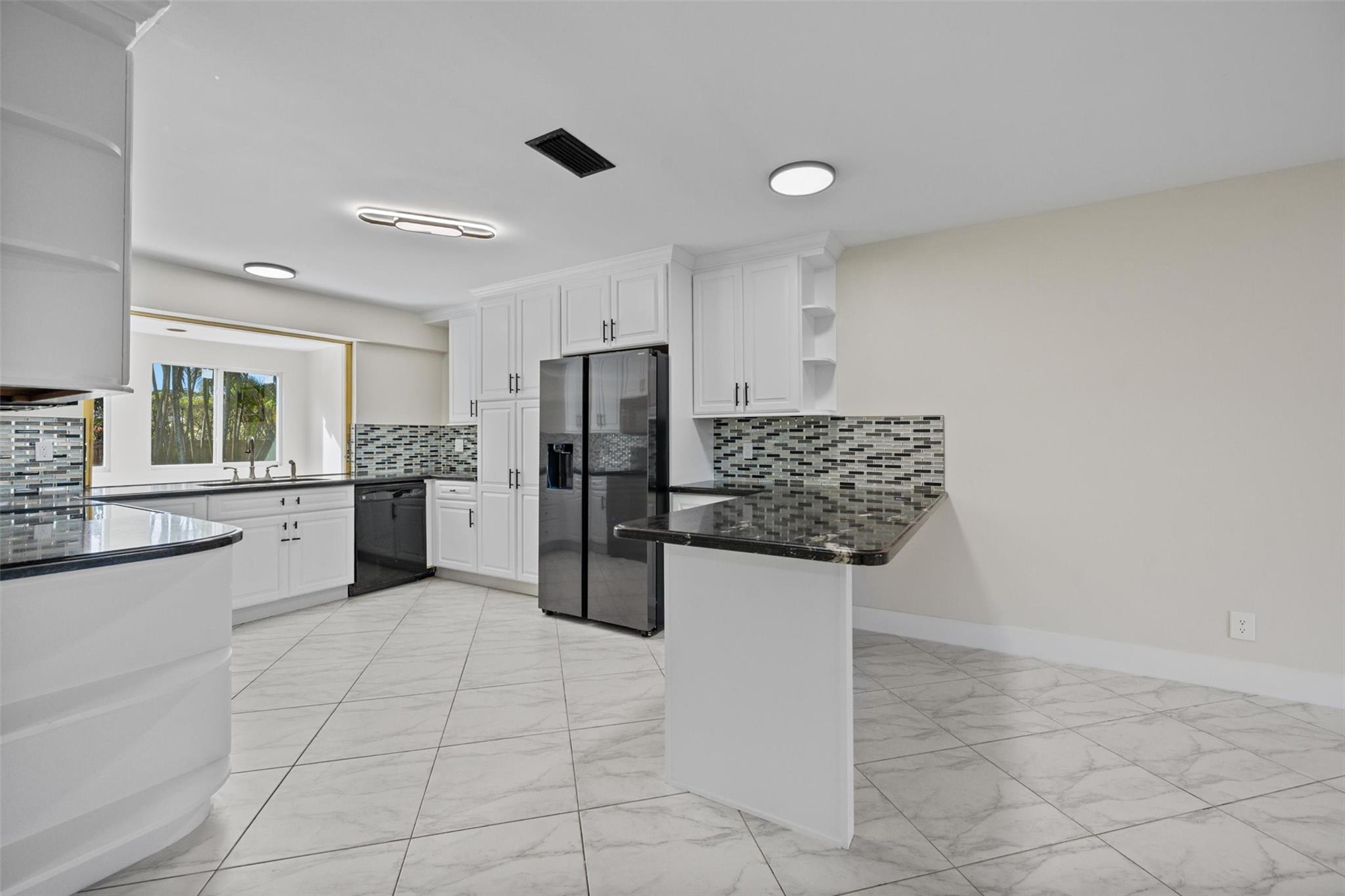 Hollywood Hills Second Ad - Residential