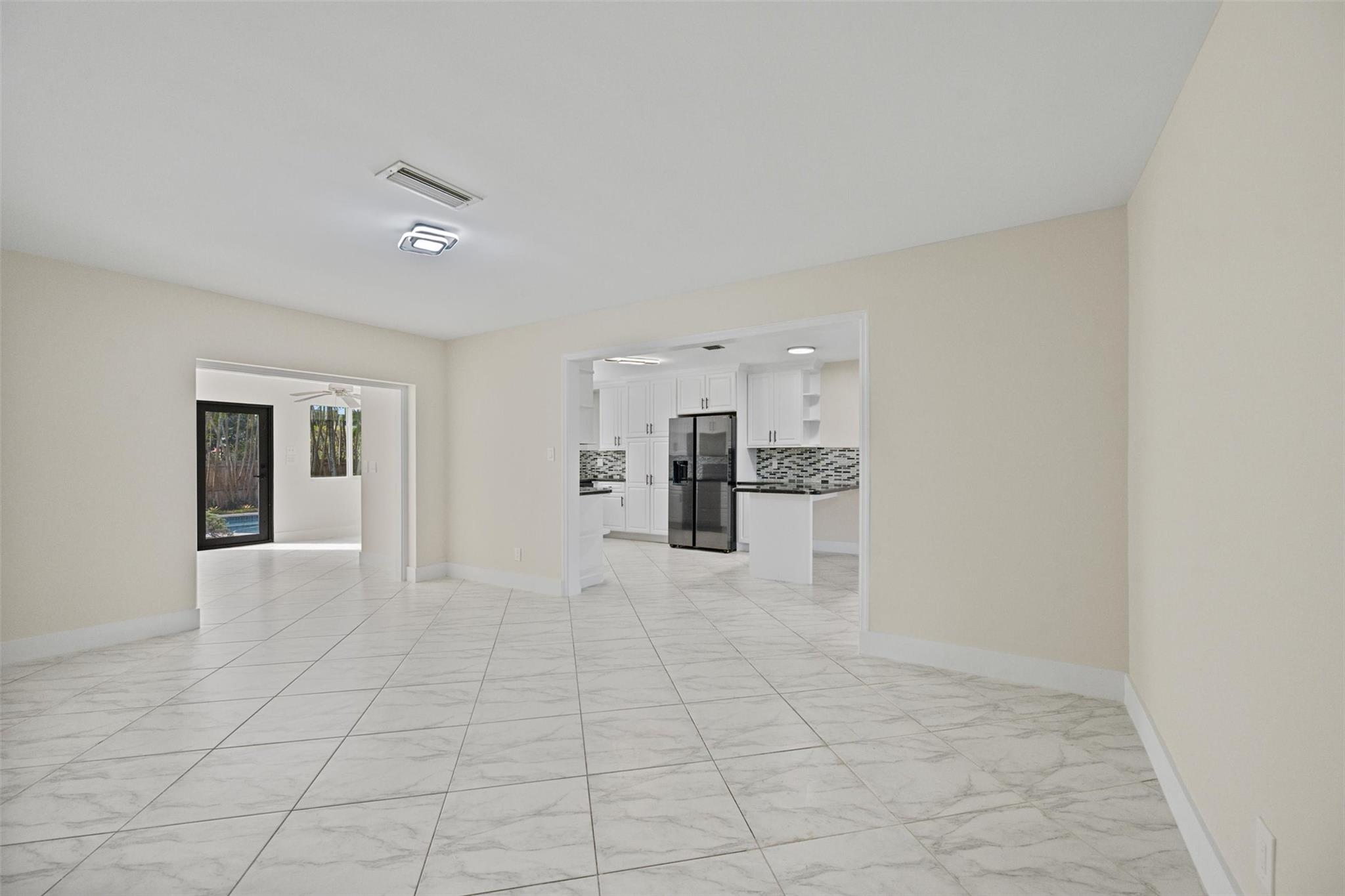 Hollywood Hills Second Ad - Residential