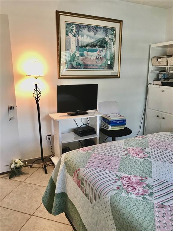 ORIOLE GARDENS THREE - Residential