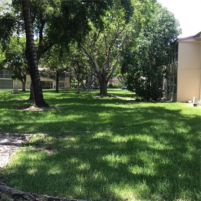 ORIOLE GARDENS THREE - Residential