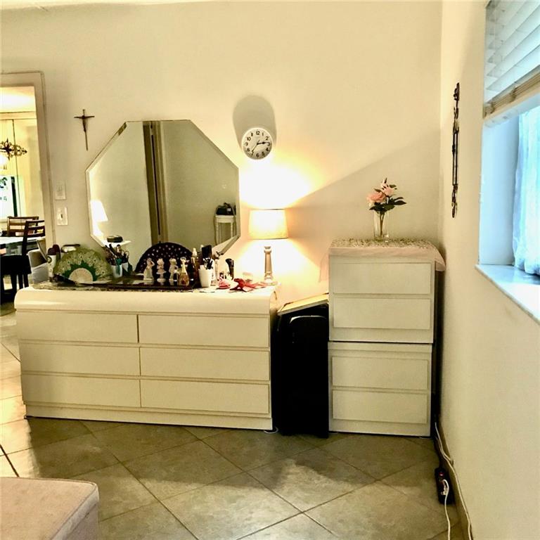 ORIOLE GARDENS THREE - Residential