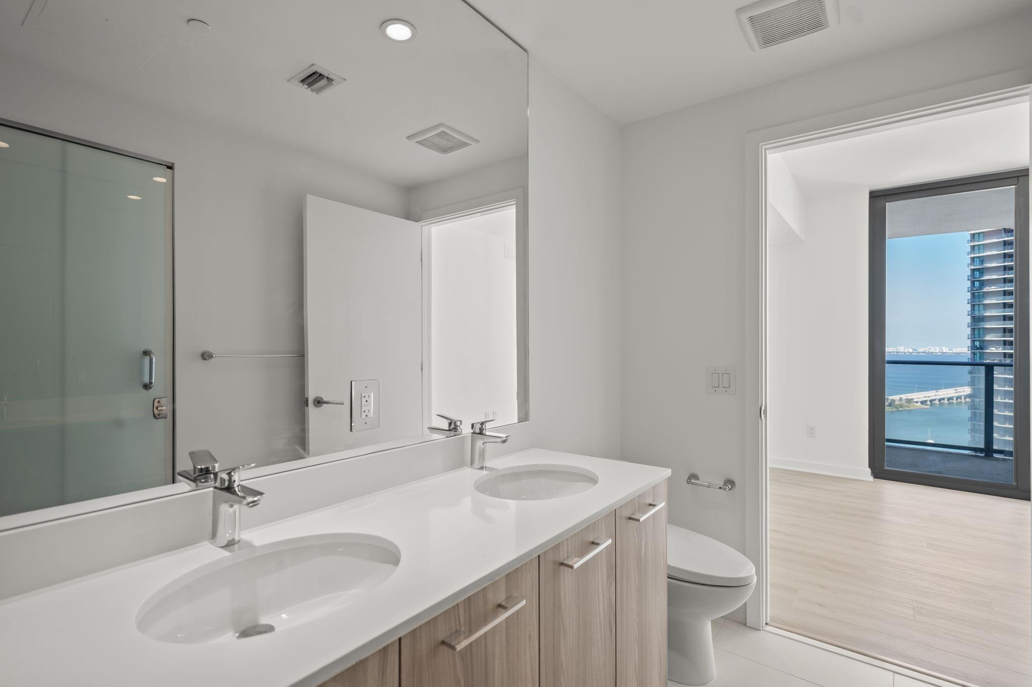 PARAISO BAYVIEWS CONDO - Residential Lease