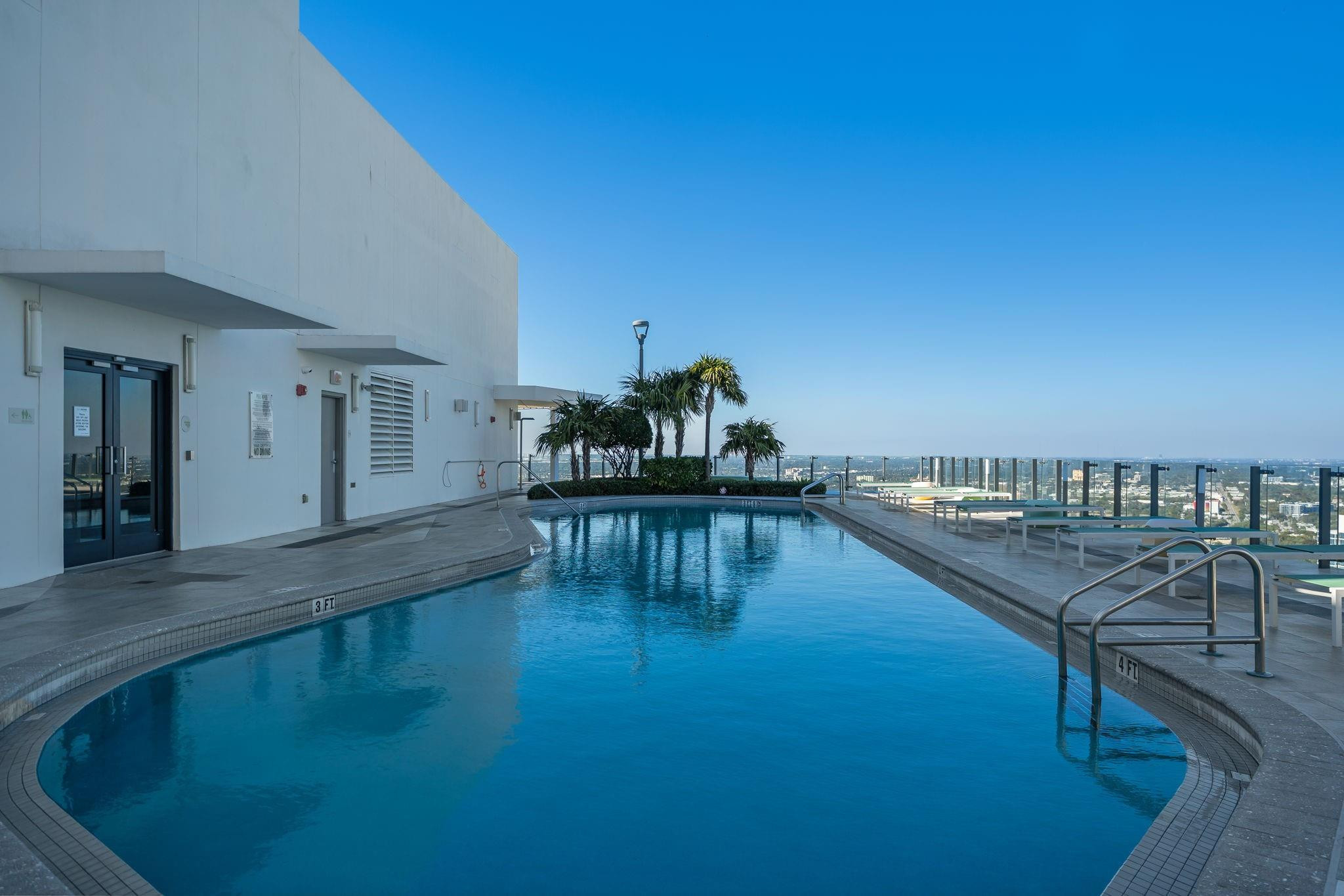 PARAISO BAYVIEWS CONDO - Residential Lease