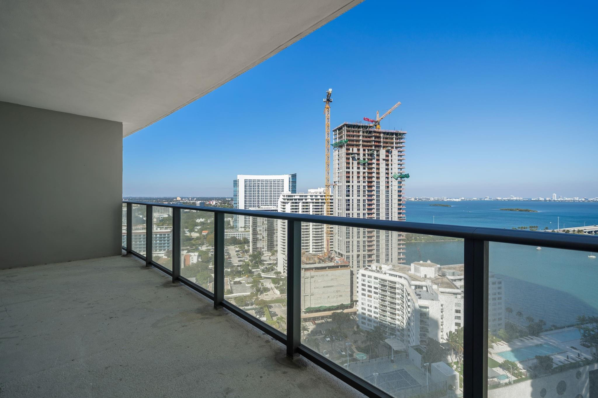 PARAISO BAYVIEWS CONDO - Residential Lease