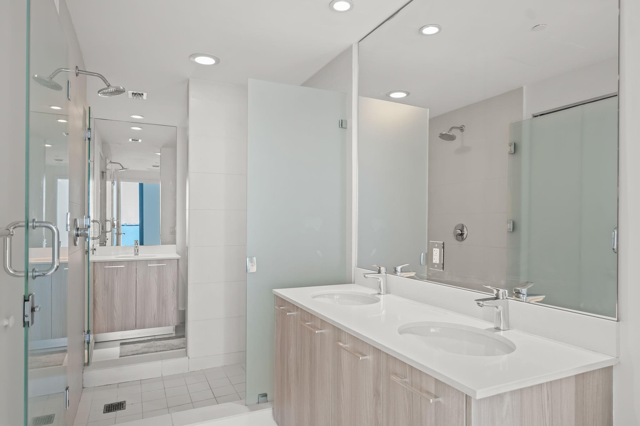 PARAISO BAYVIEWS CONDO - Residential Lease