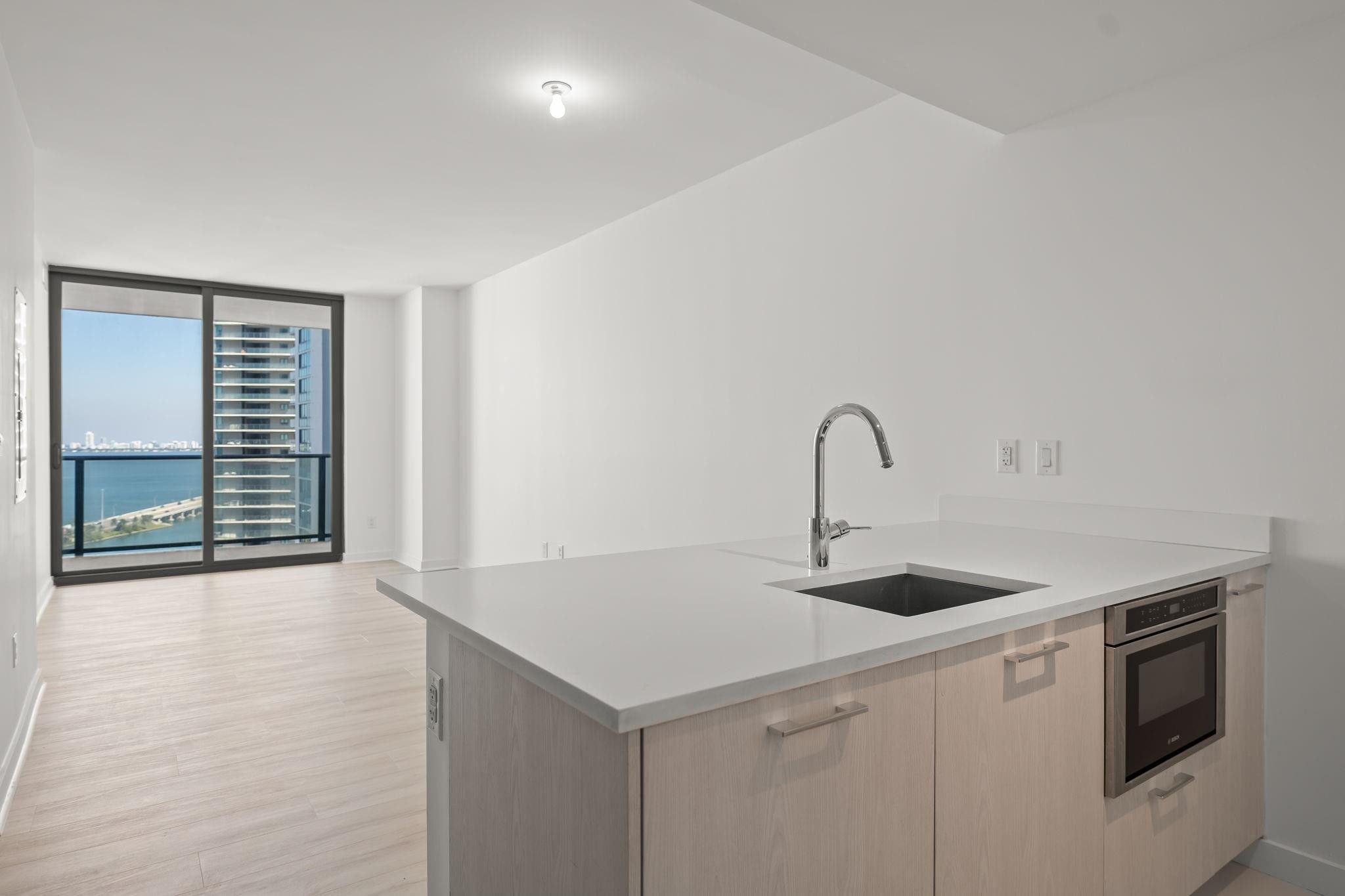 PARAISO BAYVIEWS CONDO - Residential Lease