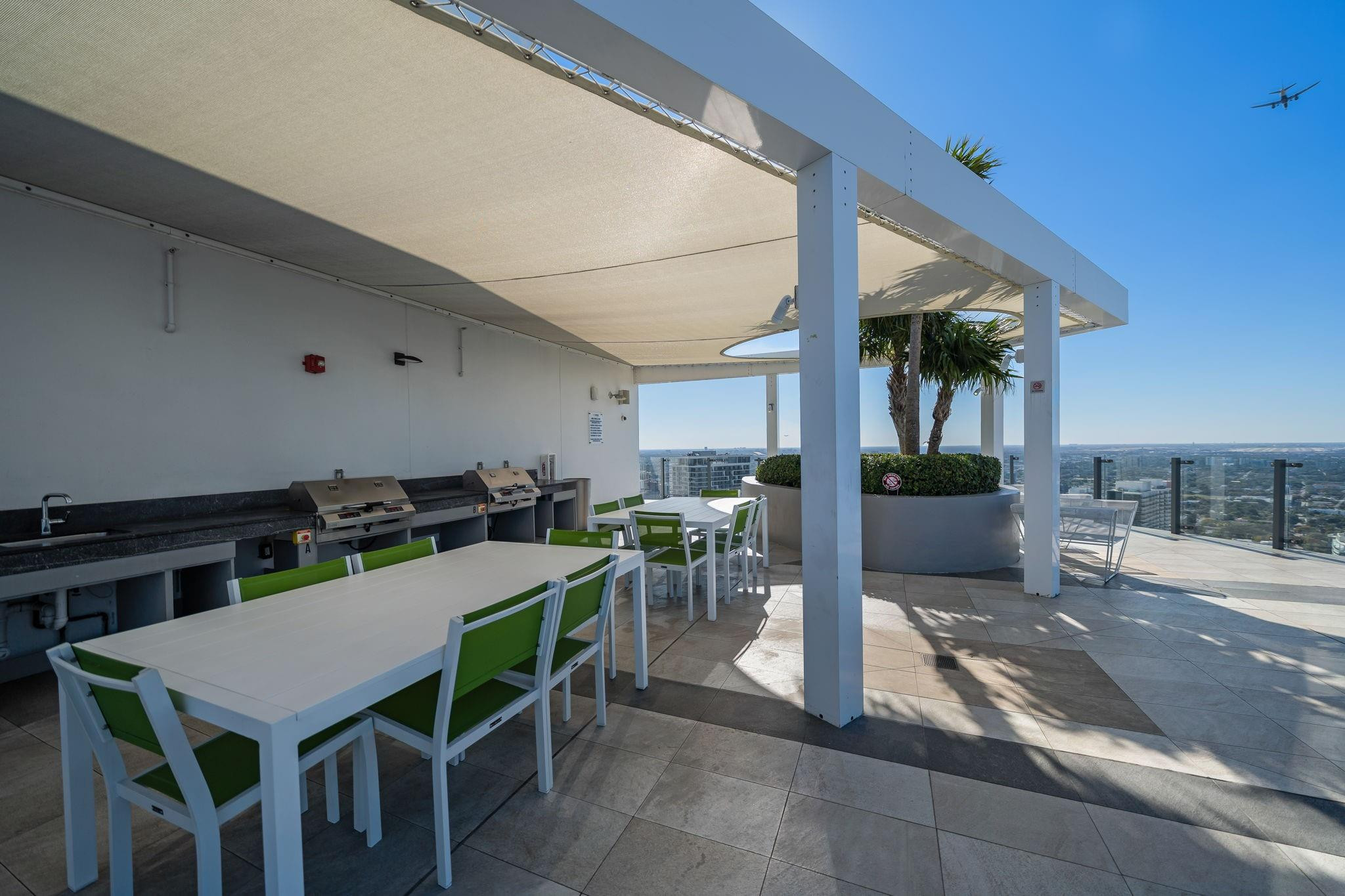 PARAISO BAYVIEWS CONDO - Residential Lease