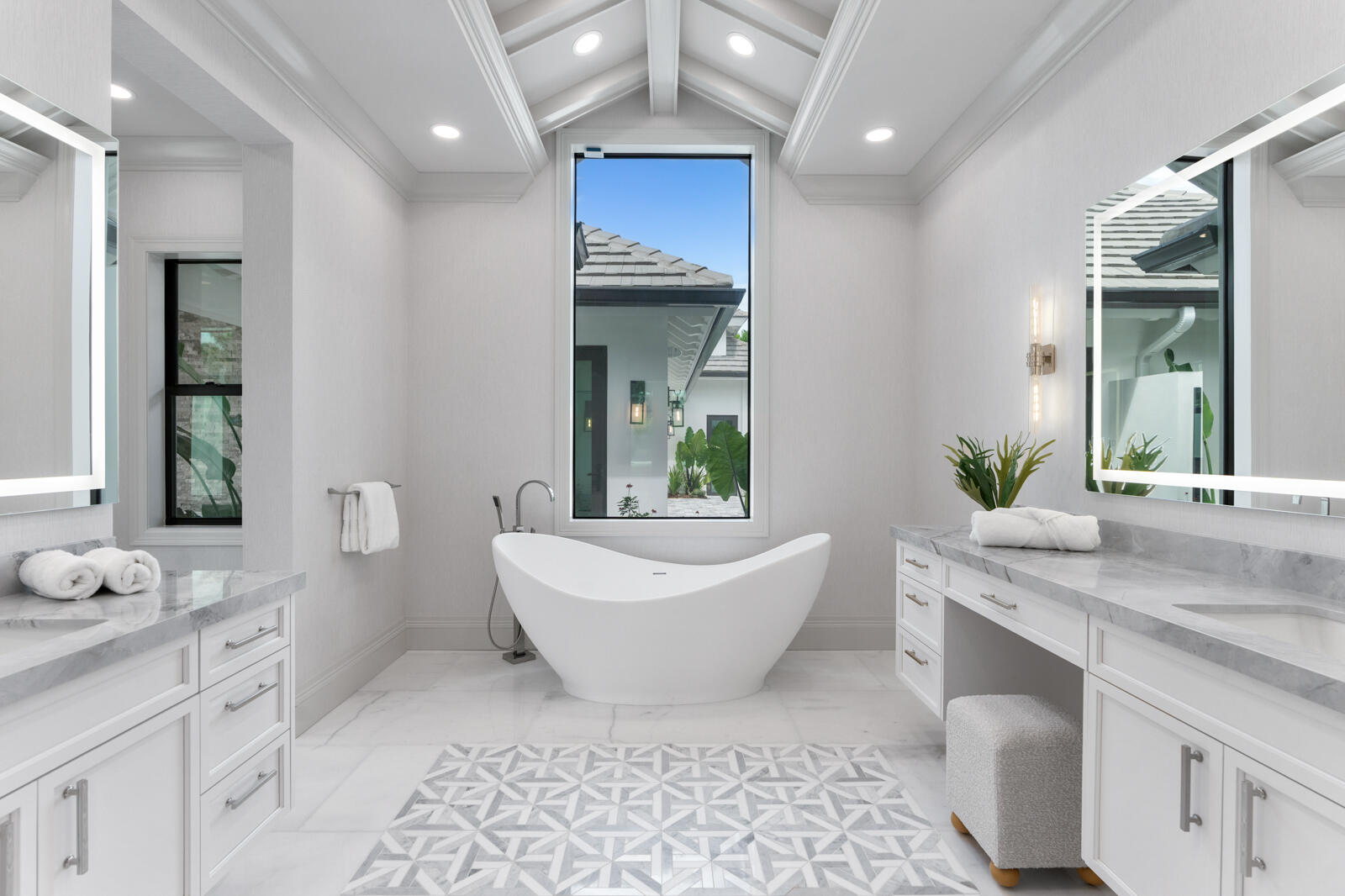 CALOOSA - Residential Lease