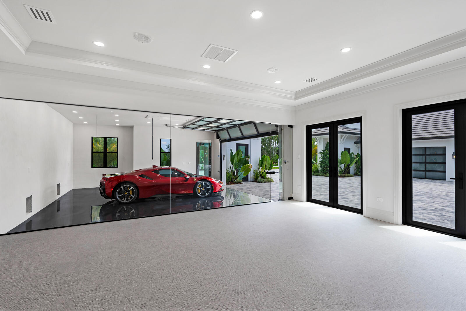 CALOOSA - Residential Lease