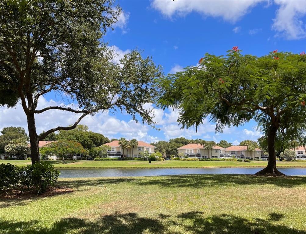 WELLESLEY AT BOYNTON - Residential
