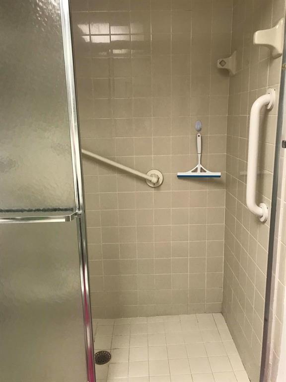 Aspen Condo - Residential