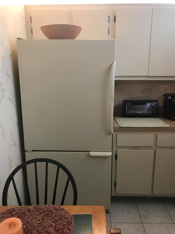 Aspen Condo - Residential