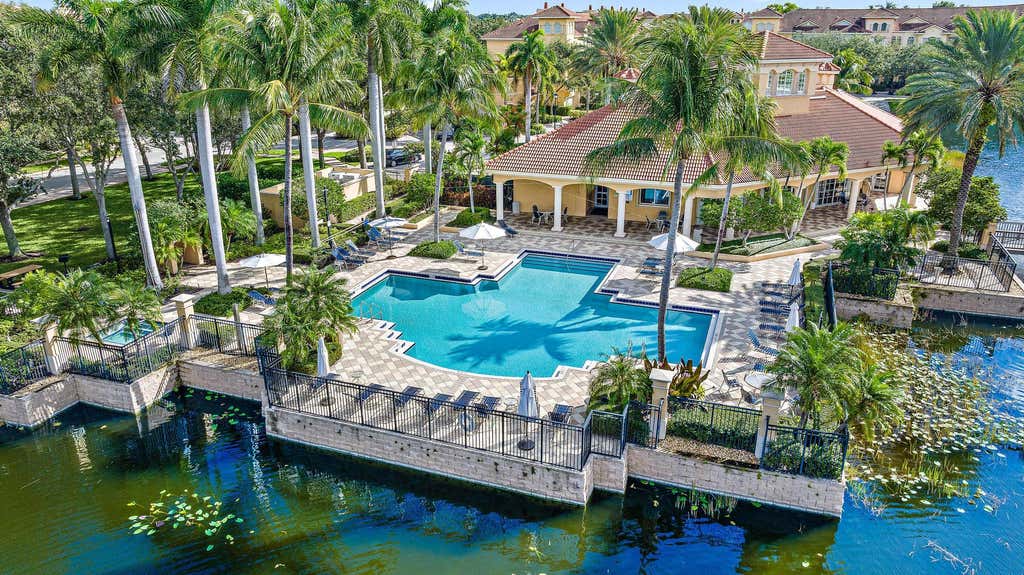 Photo of 2424 San Pietro Circle, Palm Beach Gardens, FL 33410 (MLS # R10932265)