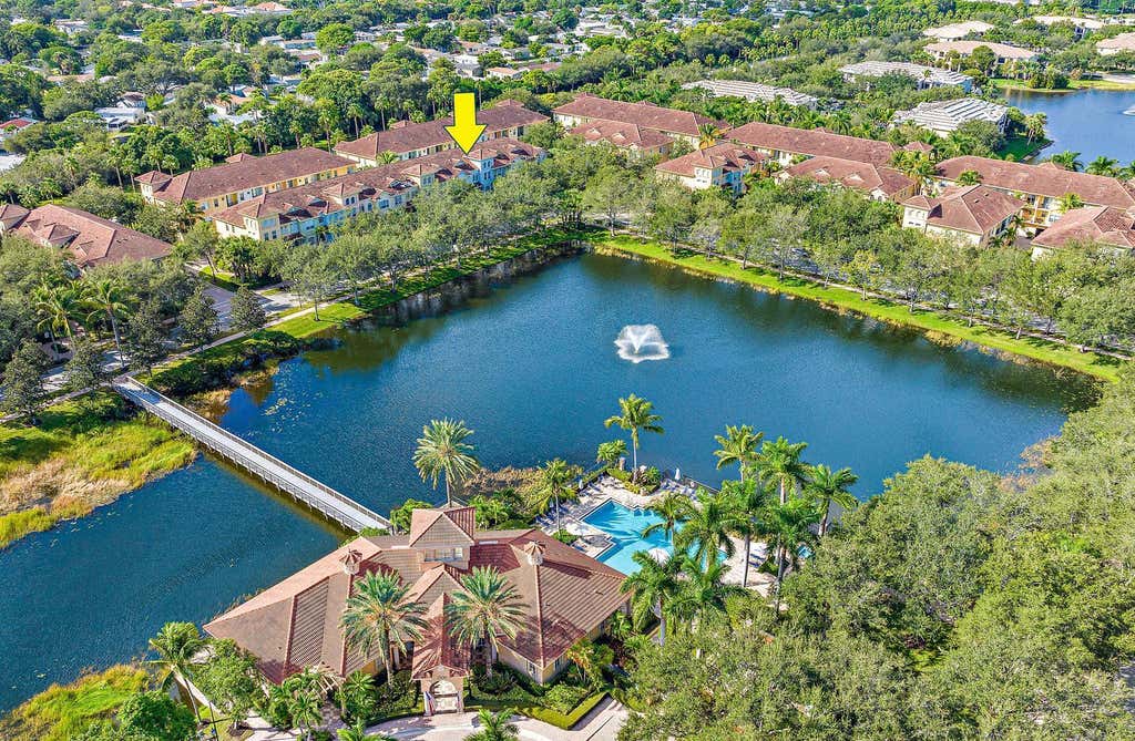 Photo of 2424 San Pietro Circle, Palm Beach Gardens, FL 33410 (MLS # R10932265)