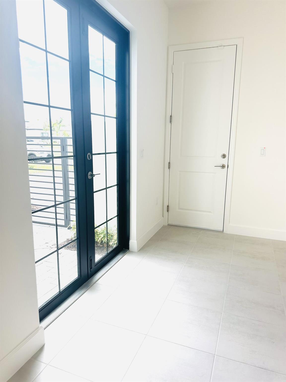 RIVERLAND PARCEL B - PLAT - Residential Lease