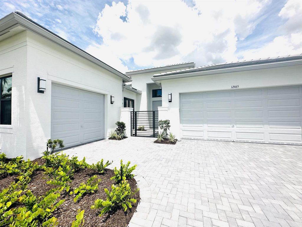 Photo of 12465 SW Crystal Cove Drive, Port Saint Lucie, FL 34987 (MLS # R11127628)