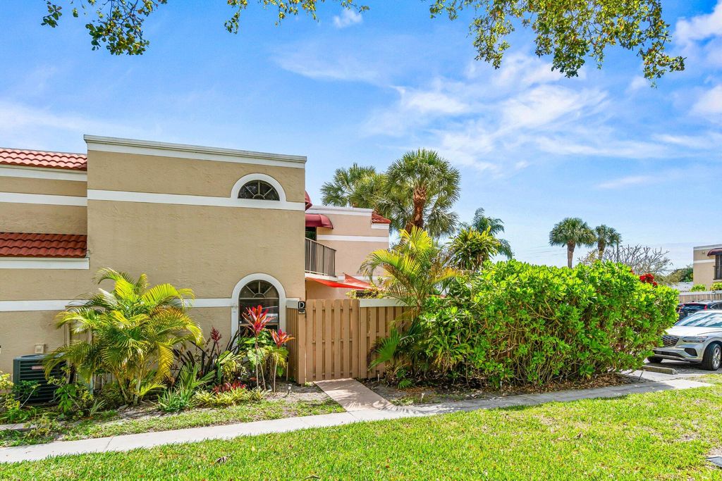 Photo of 3900 Village Drive #D, Delray Beach, FL 33445 (MLS # B26000909)