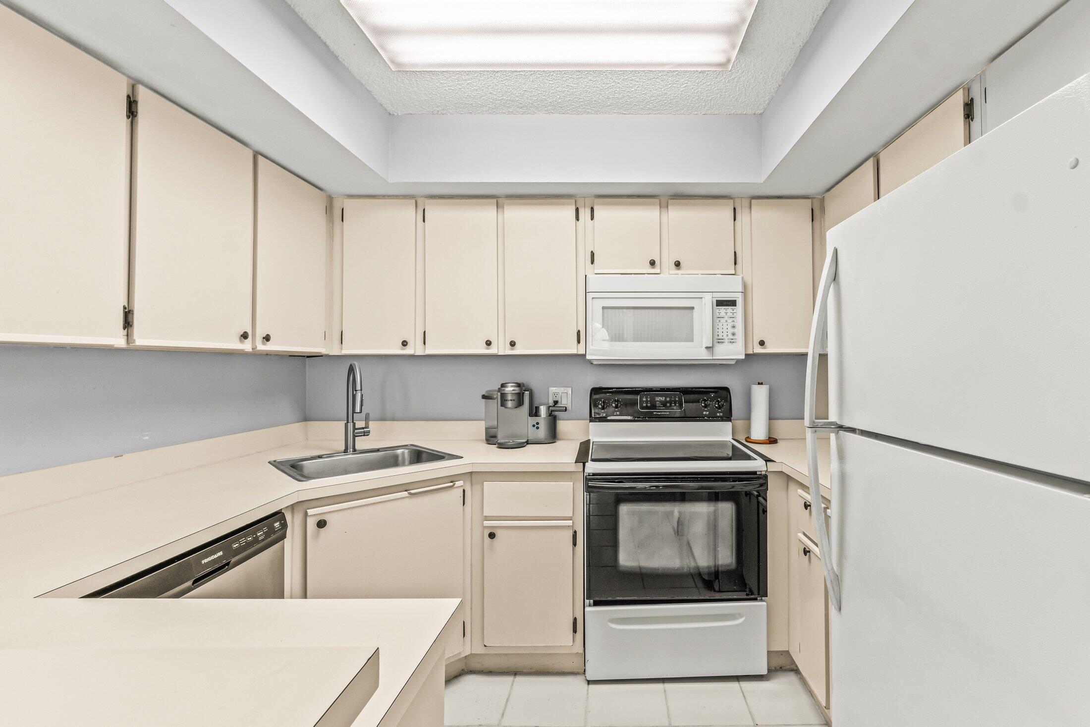 LE VILLAGE DE PROVENCE 2 - Residential