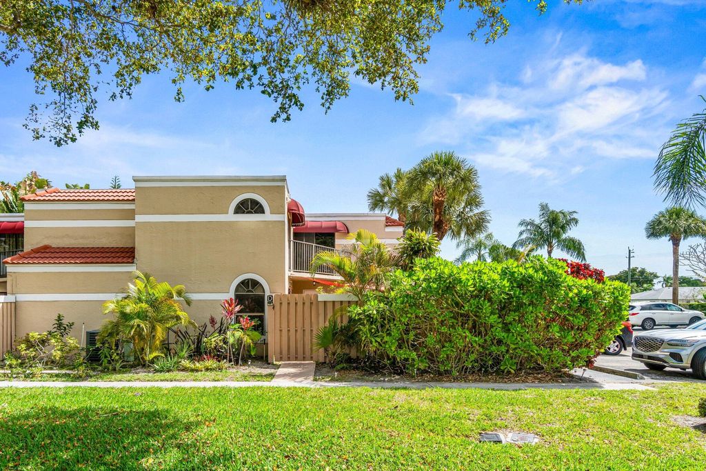 Photo of 3900 Village Drive #D, Delray Beach, FL 33445 (MLS # B26000909)