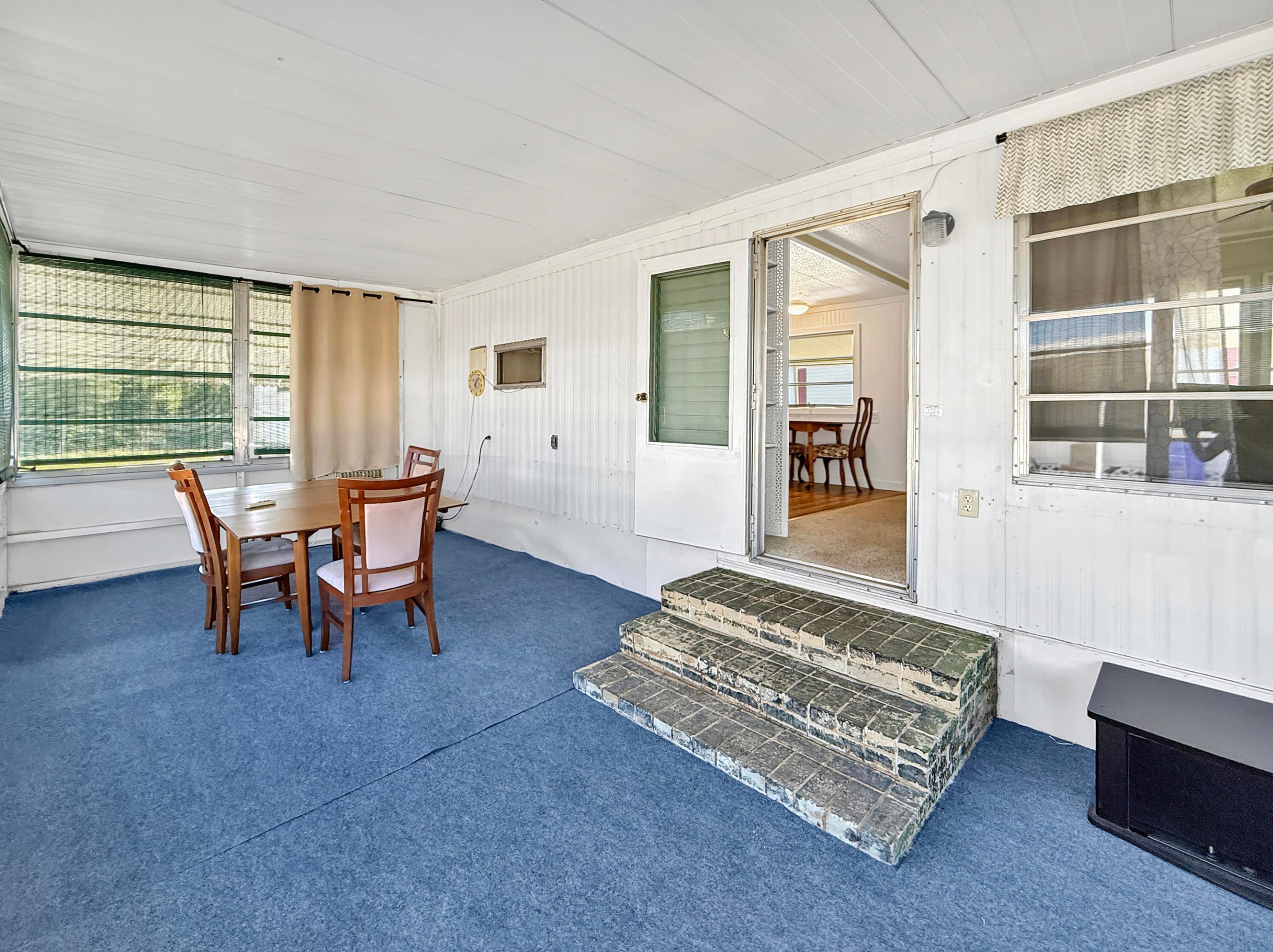 LEISURE VILLAGE MOBILE HM PK UNREC CO-OP - Residential