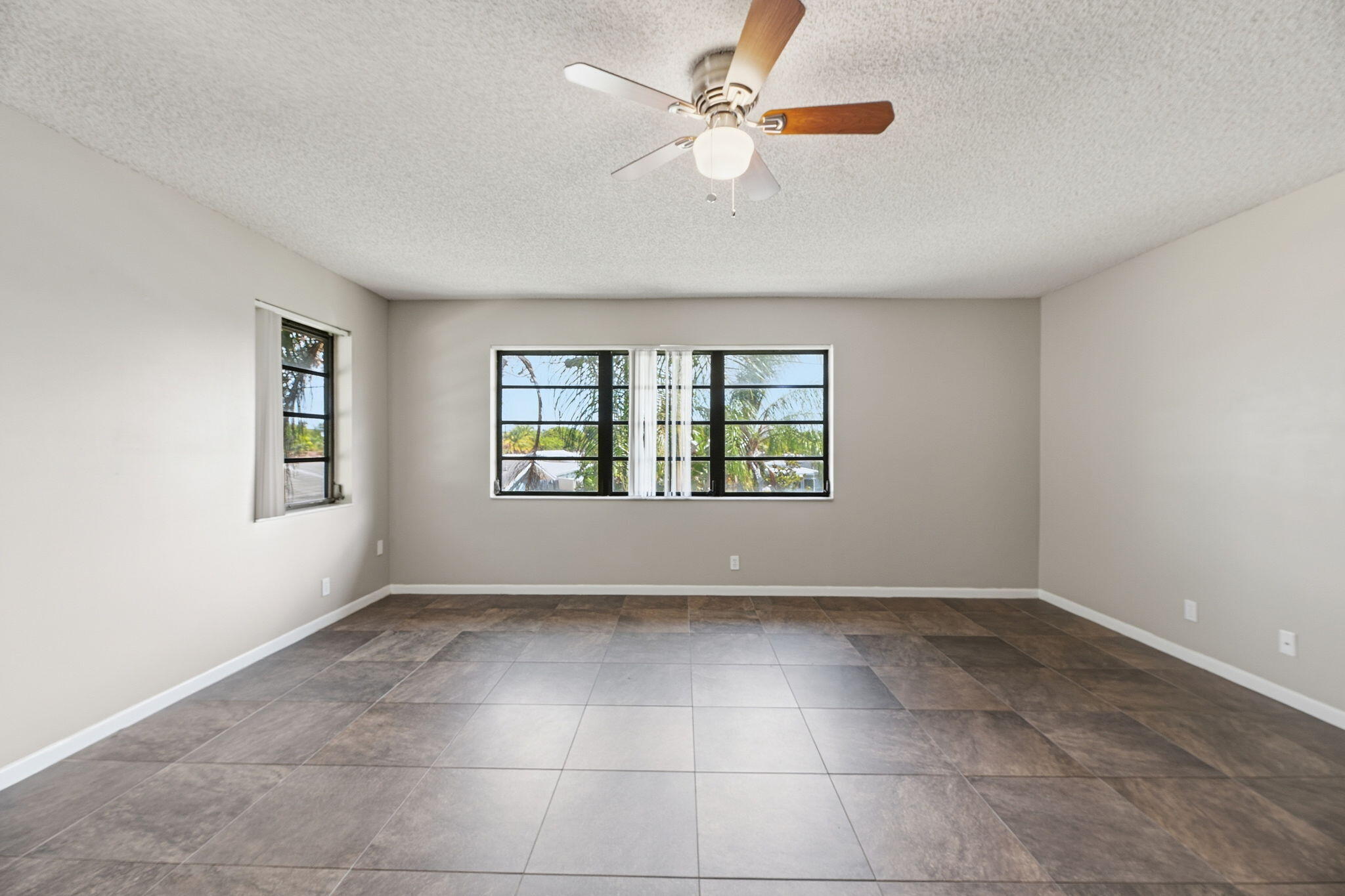 1769 NE 40th Place 506