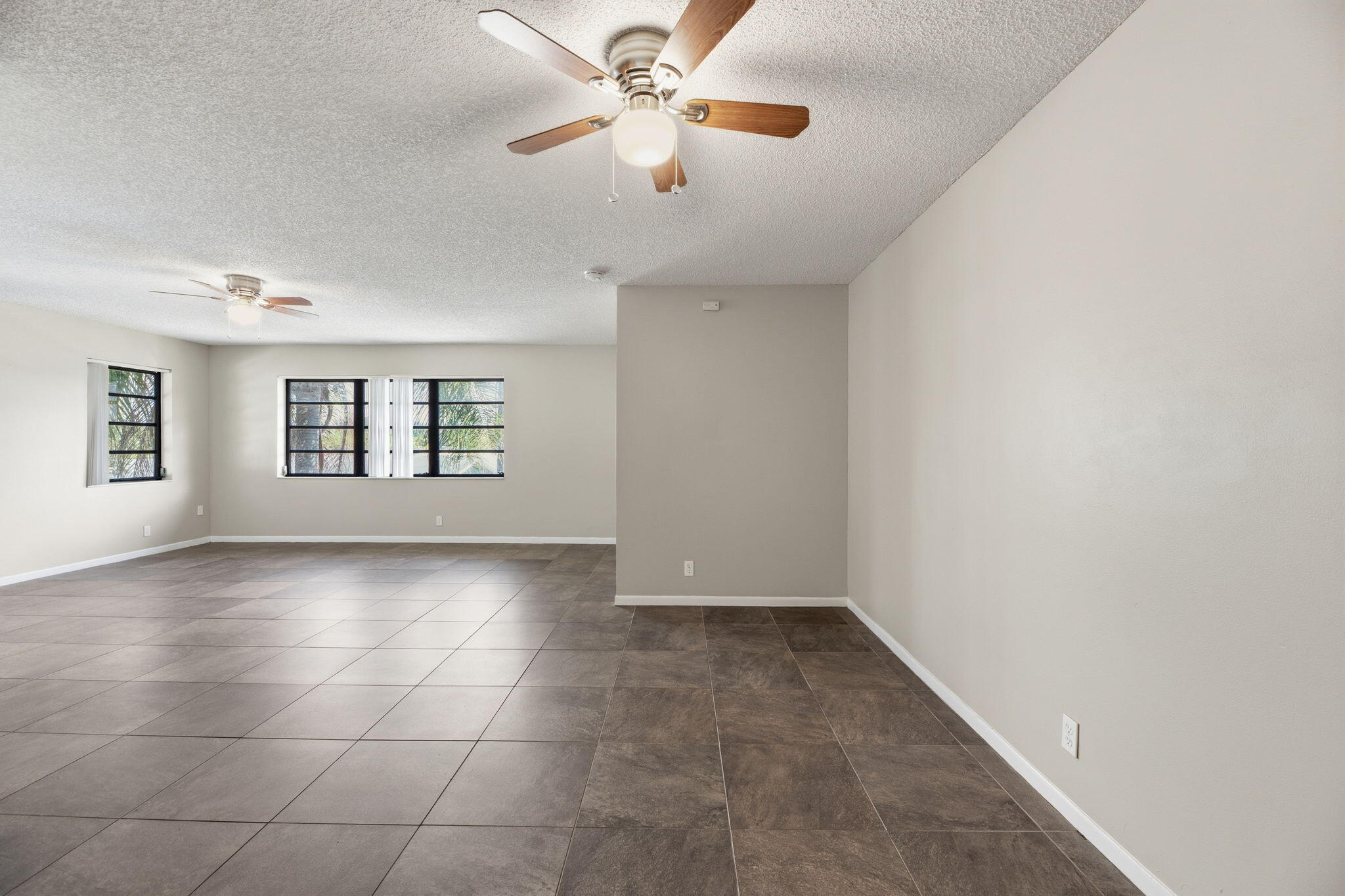 1769 NE 40th Place 506