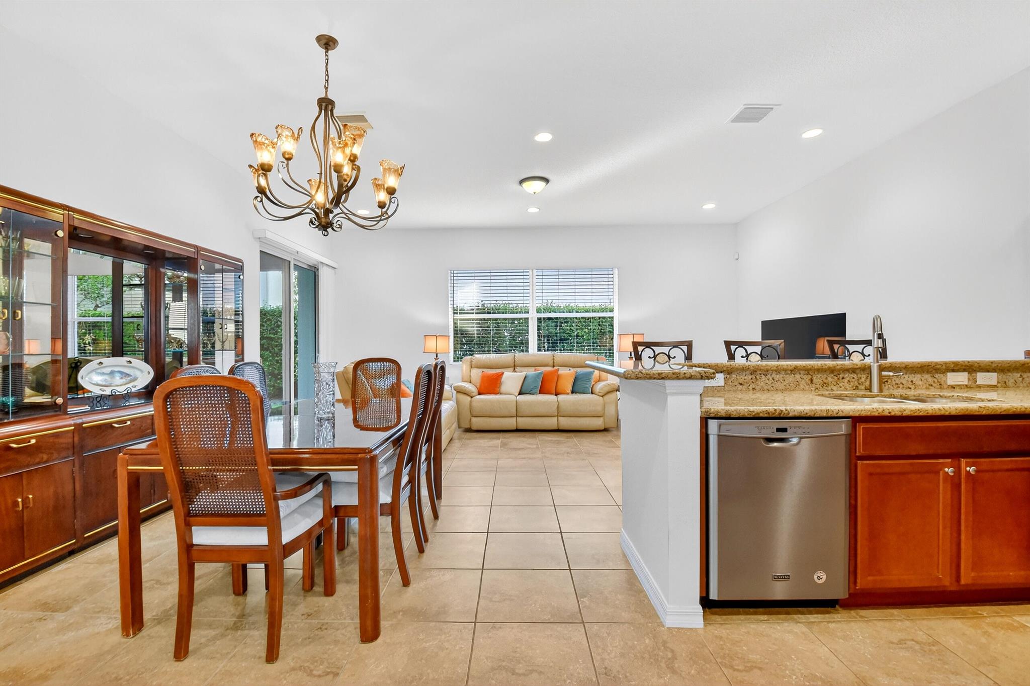 ESTATES AT HERITAGE CLUB - Residential