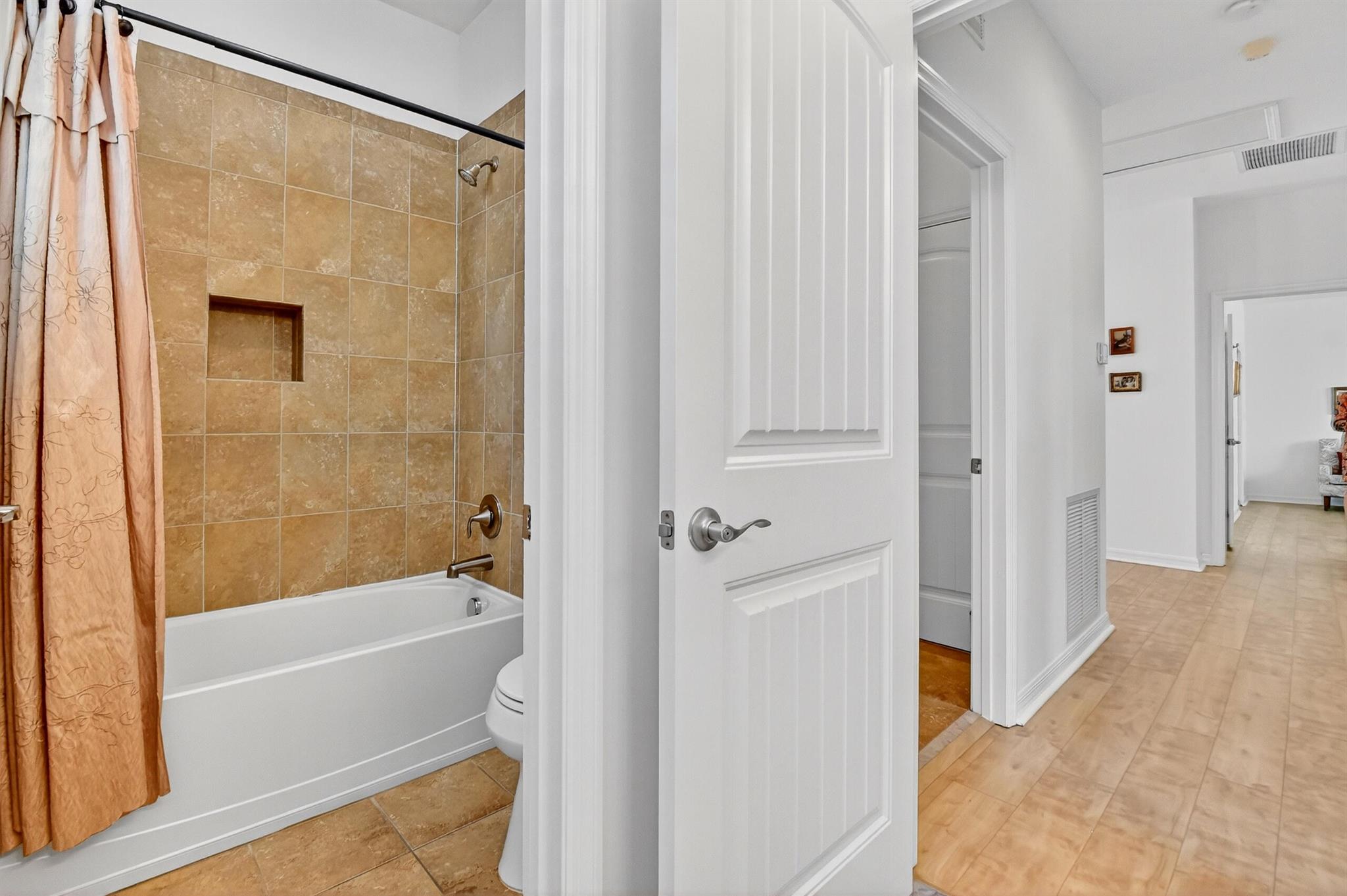 ESTATES AT HERITAGE CLUB - Residential