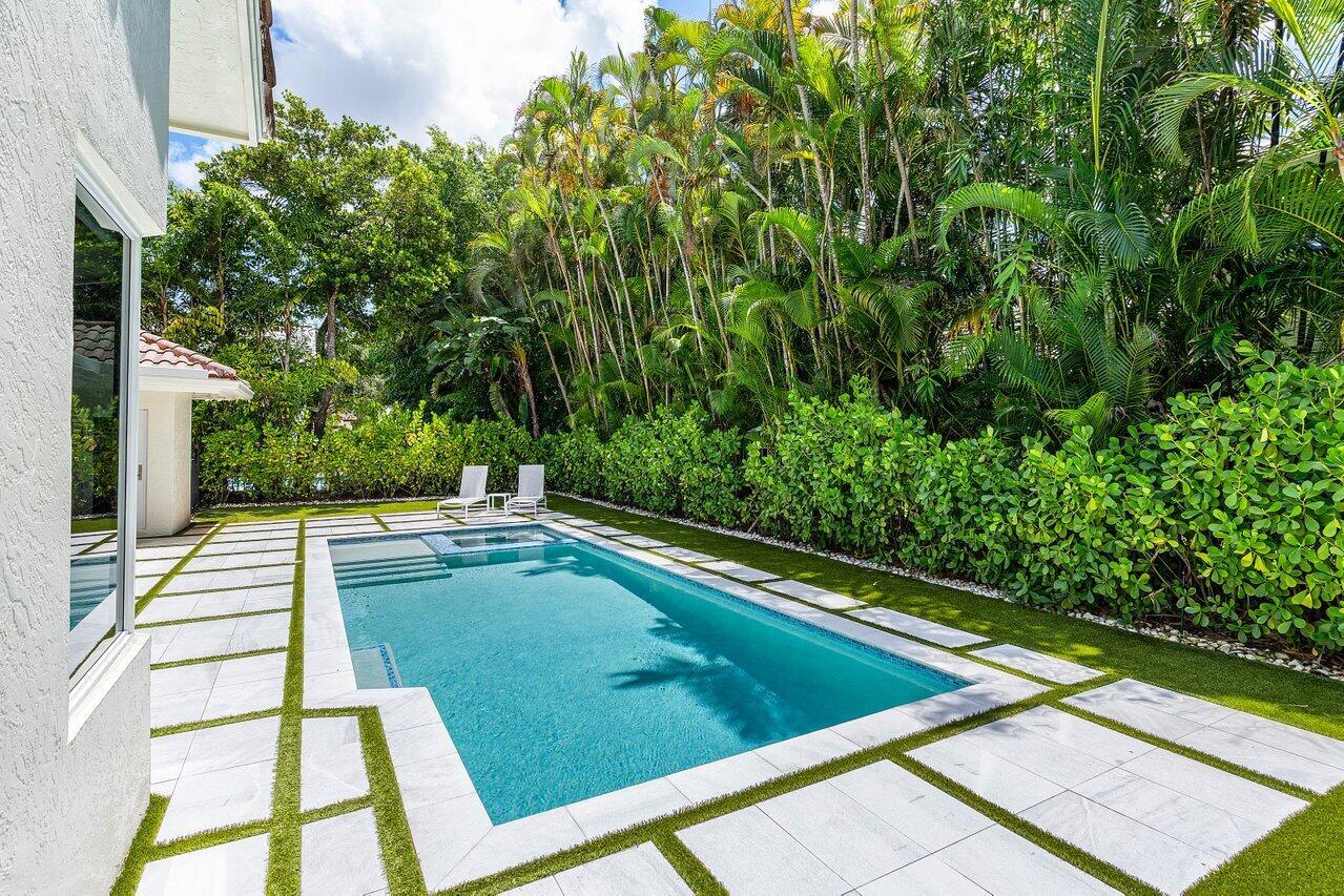 Hamptons - Residential