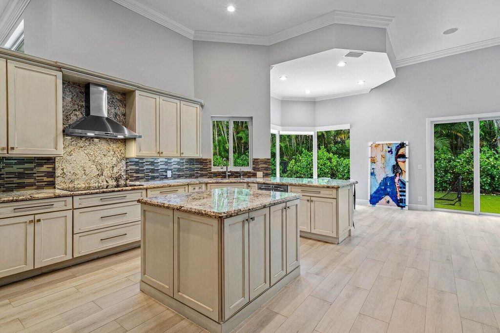 Photo of 3152 St Annes Drive, Boca Raton, FL 33496 (MLS # R11117317)