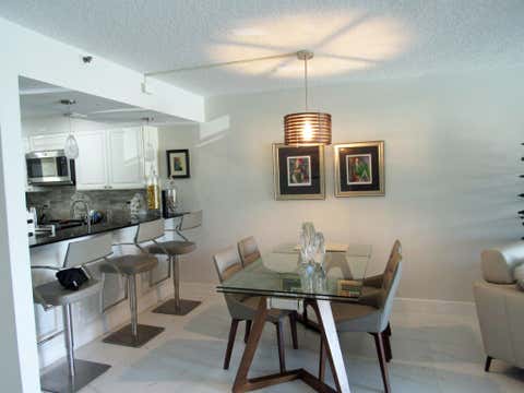 Tiny photo for 21 Royal Palm Way #2020, Boca Raton, FL 33432 (MLS # B26031419)