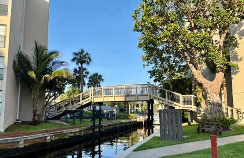 Tiny photo for 21 Royal Palm Way #2020, Boca Raton, FL 33432 (MLS # B26031419)