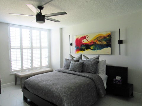 Tiny photo for 21 Royal Palm Way #2020, Boca Raton, FL 33432 (MLS # B26031419)