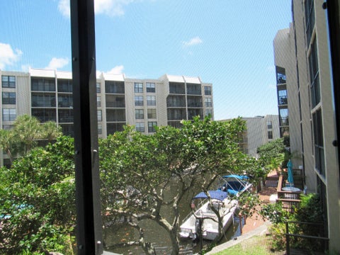 Tiny photo for 21 Royal Palm Way #2020, Boca Raton, FL 33432 (MLS # B26031419)