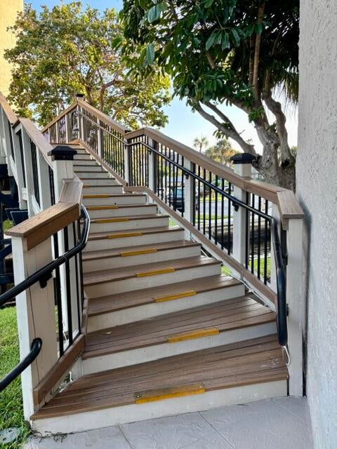 Tiny photo for 21 Royal Palm Way #2020, Boca Raton, FL 33432 (MLS # B26031419)