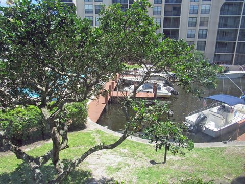 Tiny photo for 21 Royal Palm Way #2020, Boca Raton, FL 33432 (MLS # B26031419)