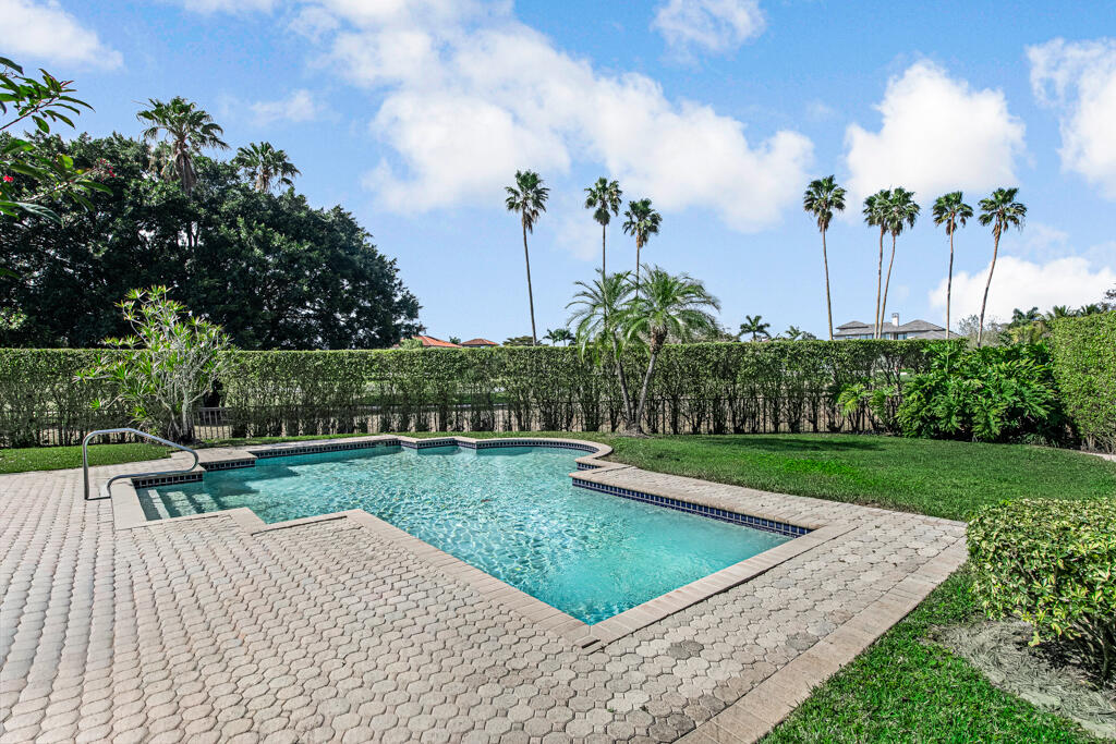 EAGLES LANDING - Residential