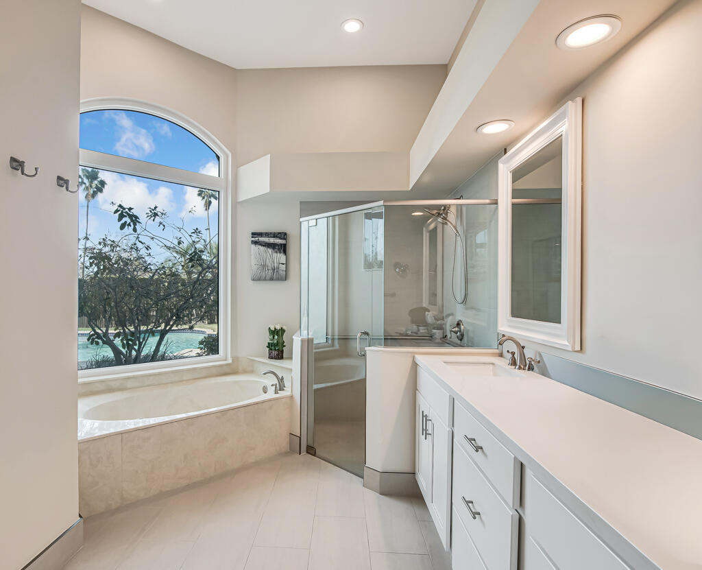 EAGLES LANDING - Residential