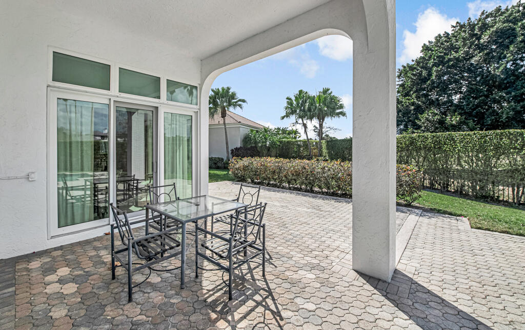 EAGLES LANDING - Residential