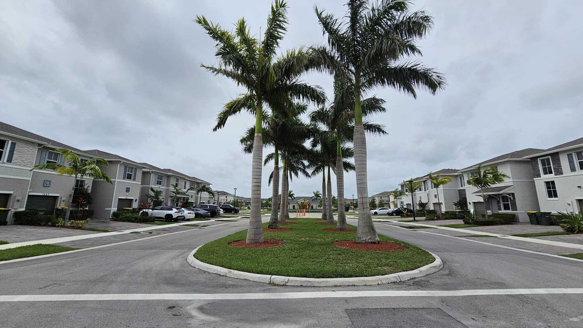 CEDAR AT KEYS GATE - Residential