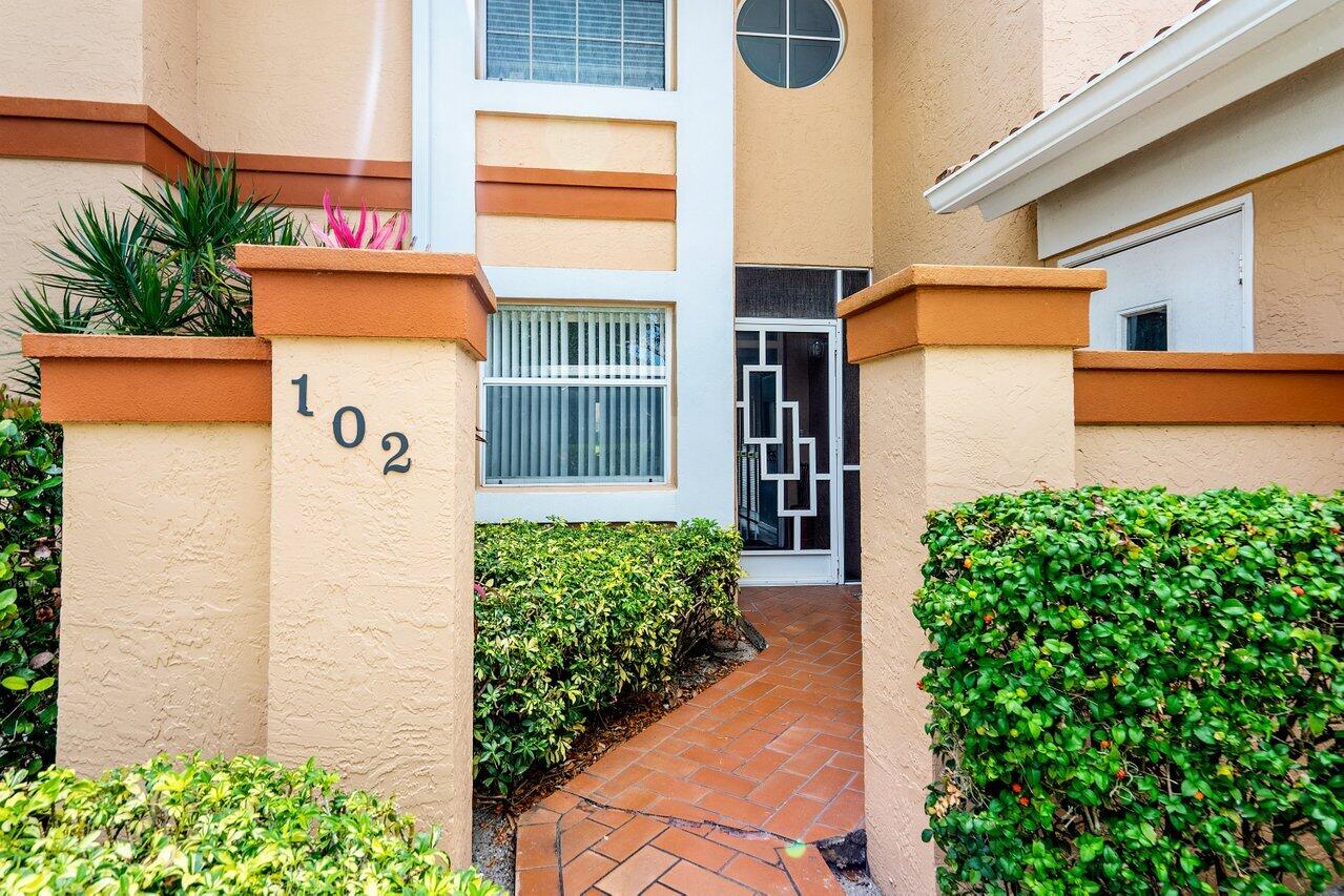 PALM ISLES I, II AND III CONDOS - Residential