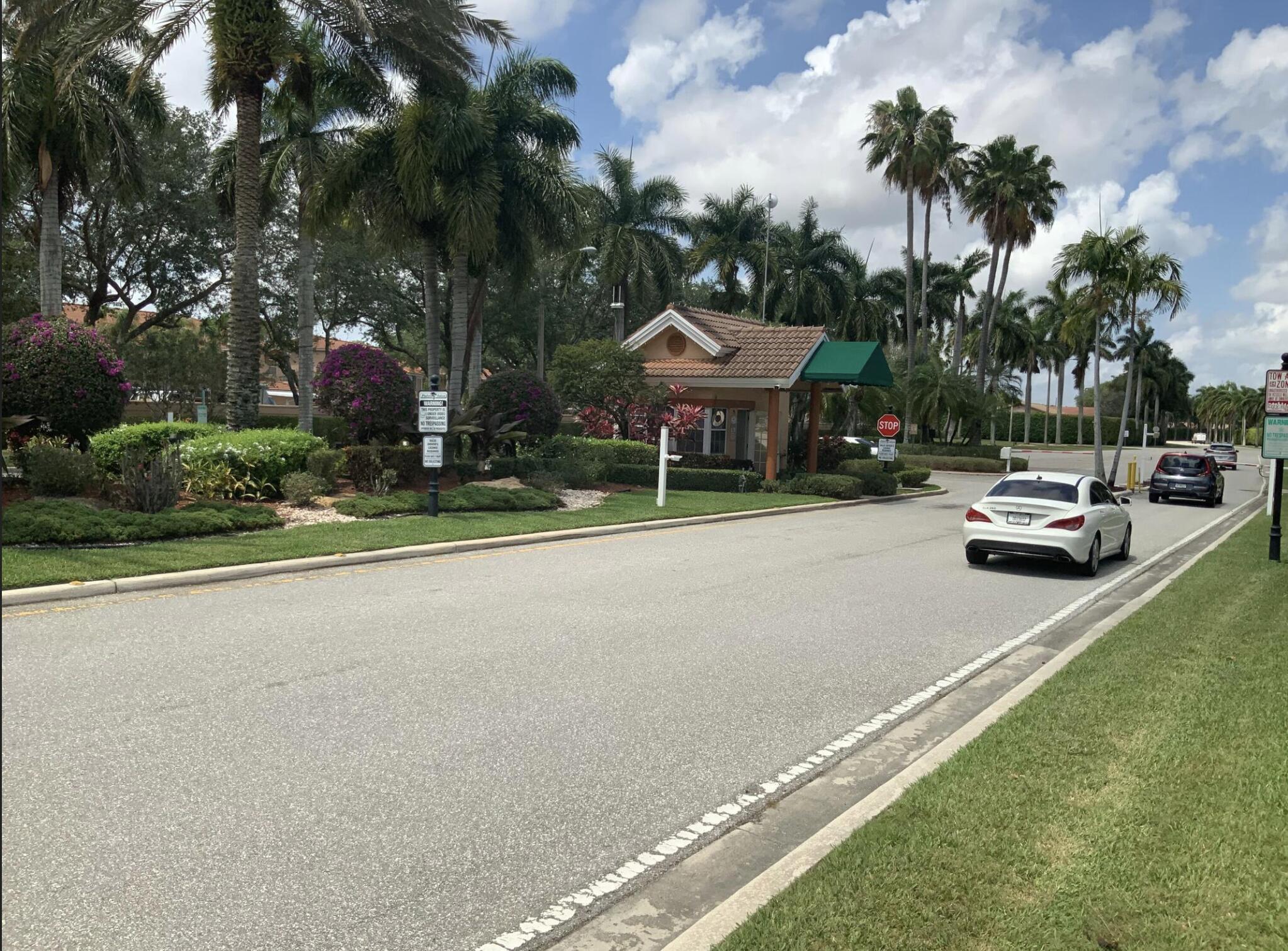 PALM ISLES I, II AND III CONDOS - Residential