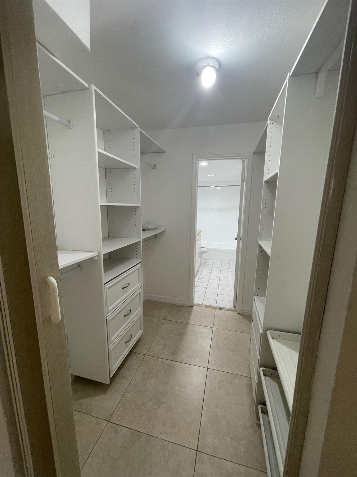 THE BEACH CLUB - Residential